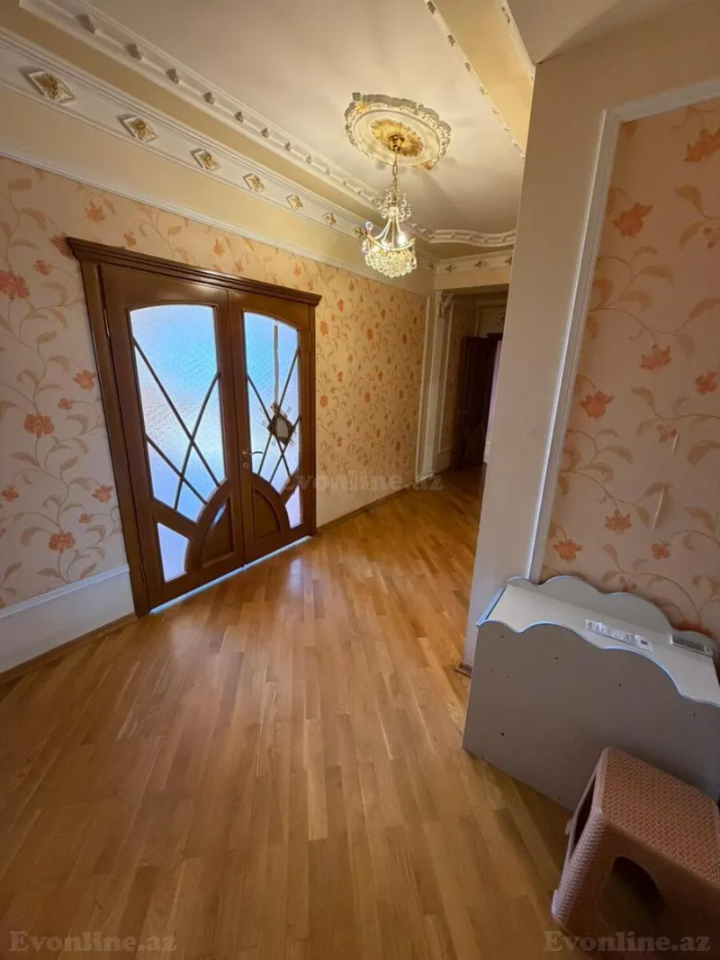 Kirayə verilir 3 otaqlı Mənzil Yeni tikili 117 m² Neftçilər m. - şəkil 6