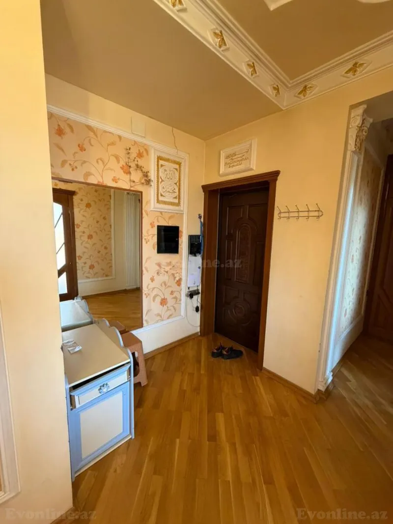 Kirayə verilir 3 otaqlı Mənzil Yeni tikili 117 m² Neftçilər m. - şəkil 9