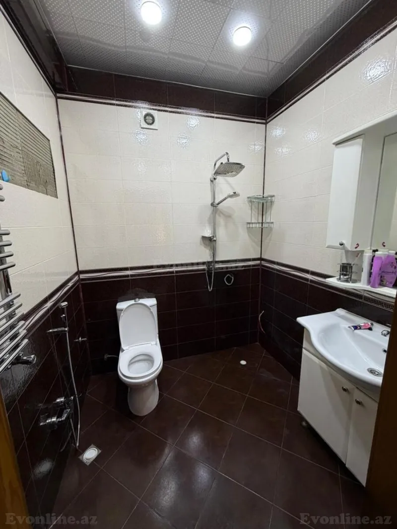Kirayə verilir 3 otaqlı Mənzil Yeni tikili 117 m² Neftçilər m. - şəkil 12