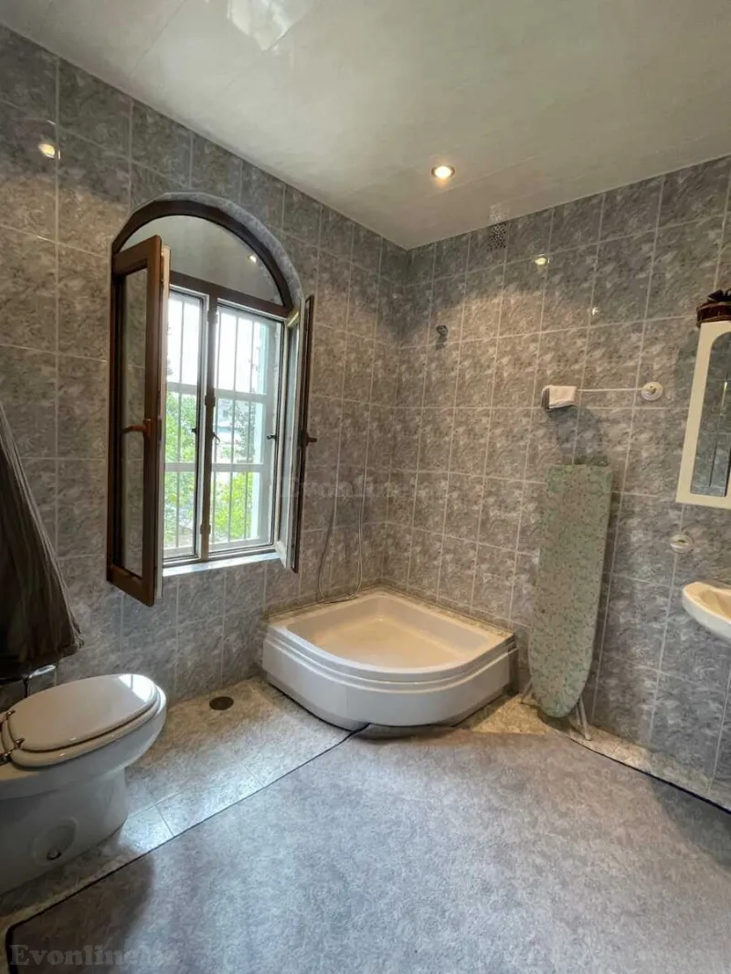 Satılır 9 otaqlı Həyət evi 390 m² Binəqədi r. - şəkil 8