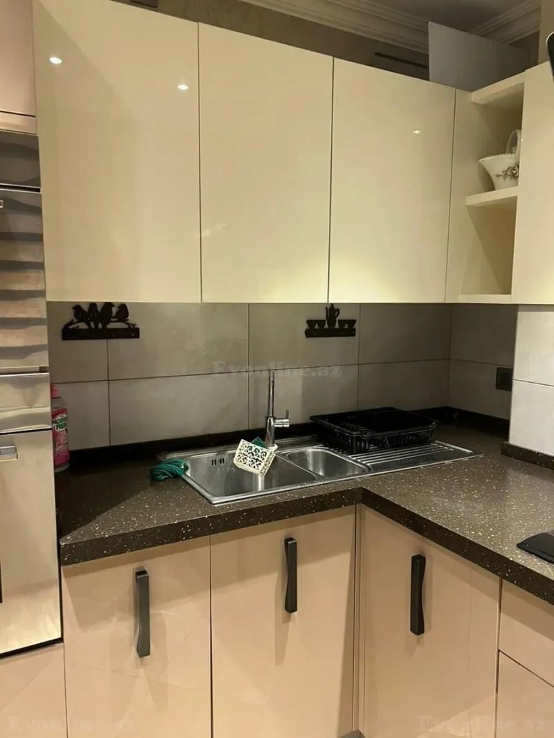 Kirayə verilir 2 otaqlı Mənzil Köhnə tikili 70 m² Nəsimi r. - şəkil 26