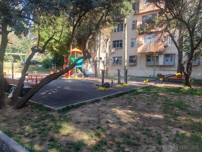 Satılır 3 otaqlı Mənzil Köhnə tikili 55 m² Memar Əcəmi m. - şəkil 16