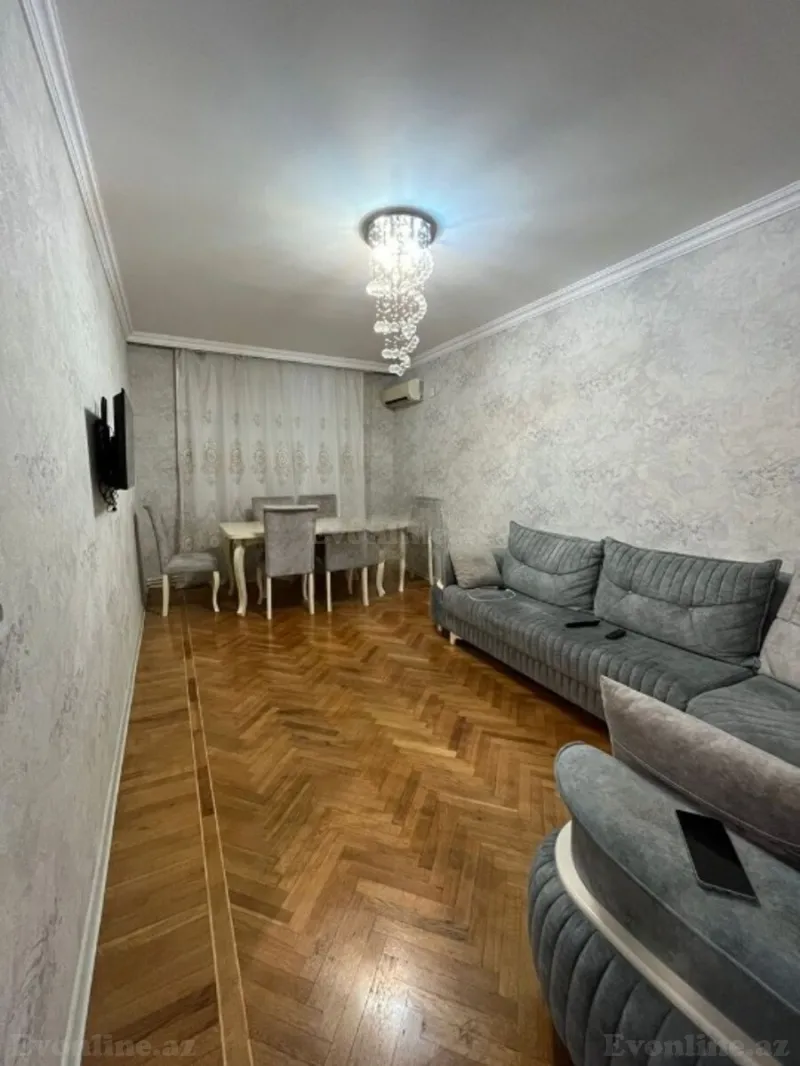 3 otaqlı Mənzil 77 m² Azadlıq prospekti m. Satılır