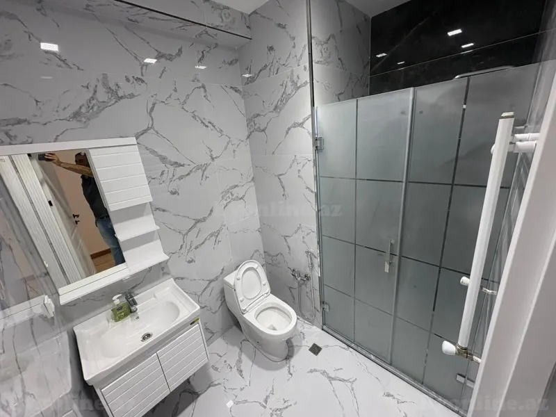 Satılır 2 otaqlı Mənzil Yeni tikili 50 m² 20 Yanvar m. - şəkil 8