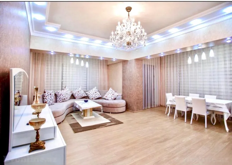 Kirayə verilir 4 otaqlı Mənzil Yeni tikili 202 m² Xətai r. - şəkil 2