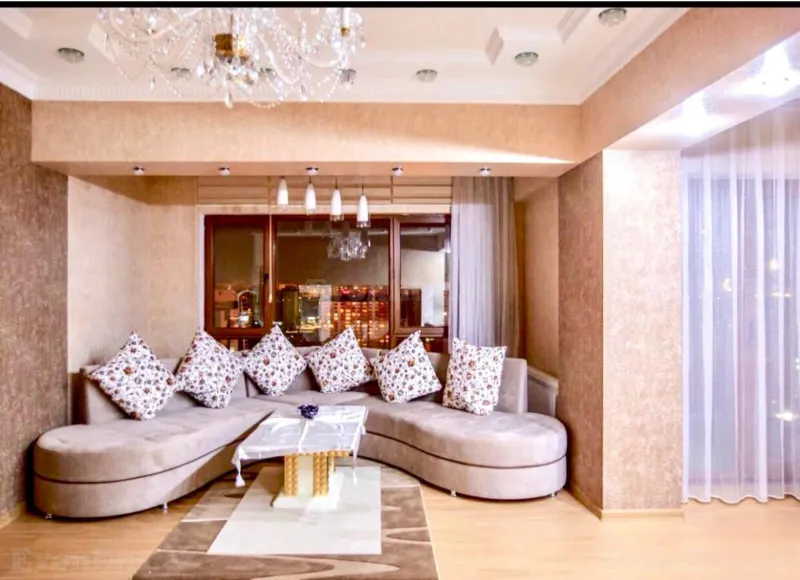 Kirayə verilir 4 otaqlı Mənzil Yeni tikili 202 m² Xətai r. - şəkil 4