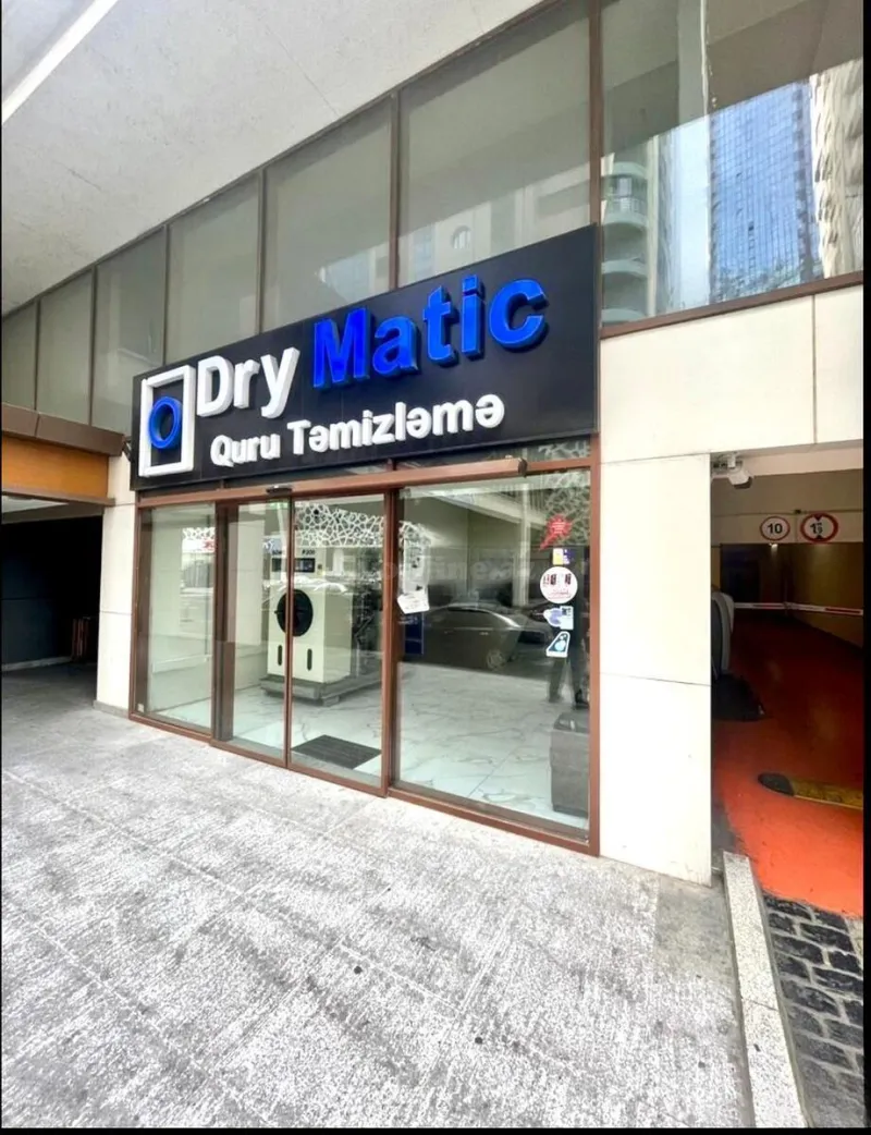 Kirayə verilir 4 otaqlı Mənzil Yeni tikili 202 m² Xətai r. - şəkil 22