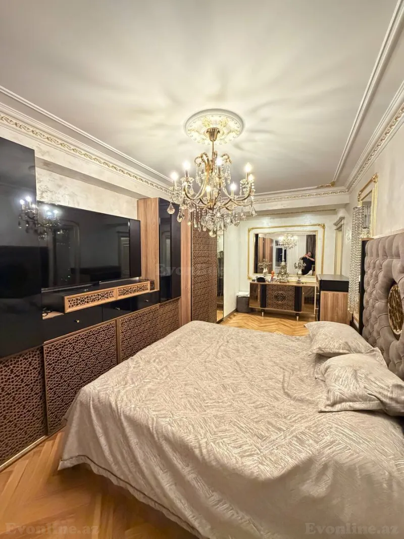 Satılır 4 otaqlı Mənzil Yeni tikili 155 m² İnşaatçılar m. - şəkil 18