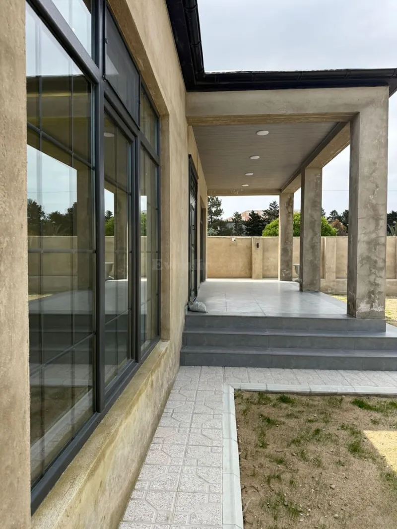 Satılır 5 otaqlı Həyət evi 230 m² Xəzər r. - şəkil 3