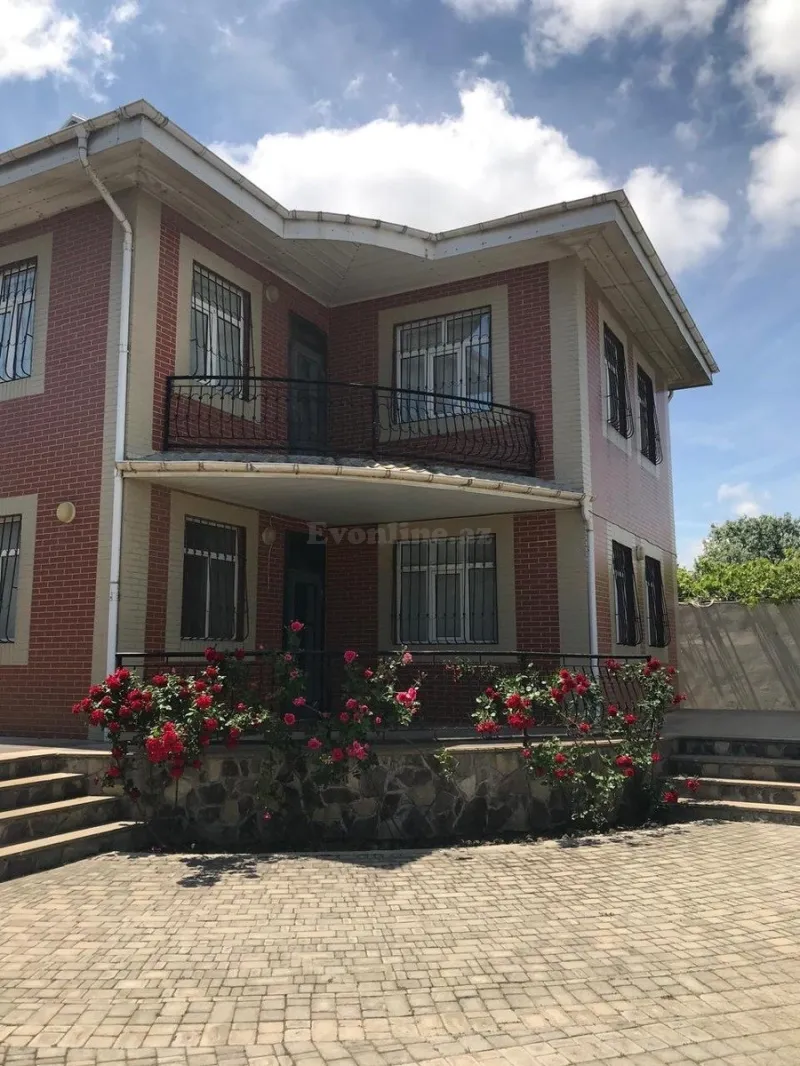 4 otaqlı Həyət evi 150 m² Pirşağı Kirayə verilir