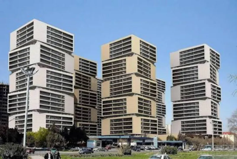 3 otaqlı Mənzil 103 m² 8 Noyabr m. Kirayə verilir