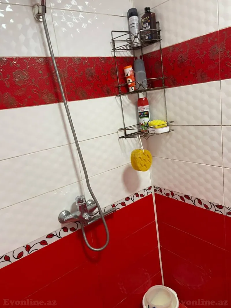 Kirayə verilir 2 otaqlı Mənzil Köhnə tikili 50 m² Neftçilər m. - şəkil 5