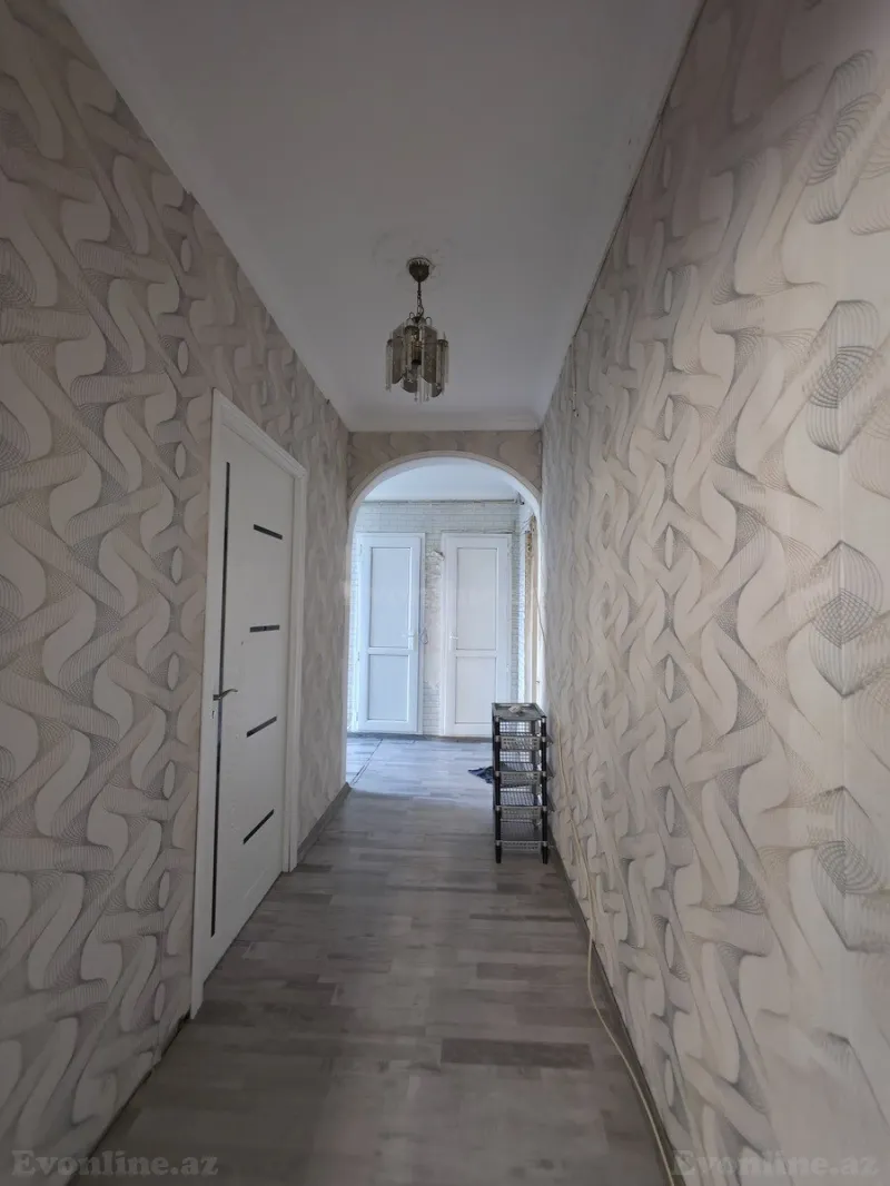 Satılır 2 otaqlı Mənzil Köhnə tikili 55 m² Bakıxanov - şəkil 5