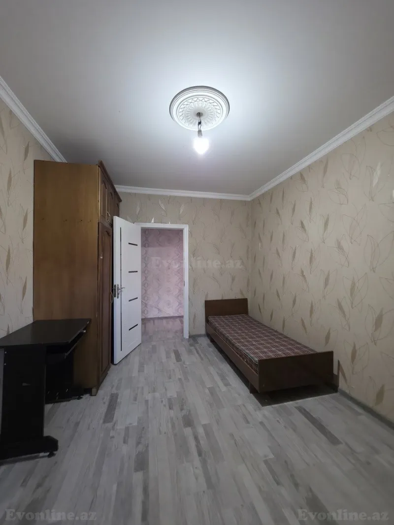 Satılır 2 otaqlı Mənzil Köhnə tikili 55 m² Bakıxanov - şəkil 10