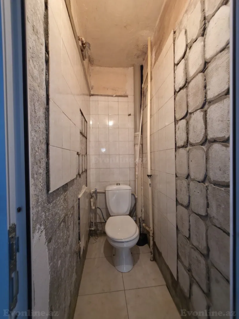 Satılır 2 otaqlı Mənzil Köhnə tikili 55 m² Bakıxanov - şəkil 21