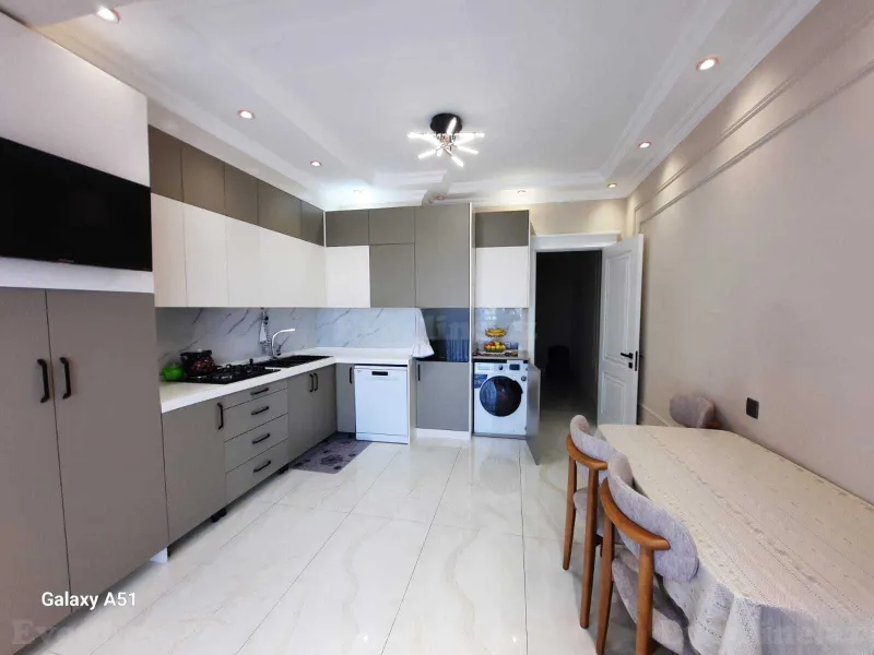 2 otaqlı Mənzil 87 m² Nəriman Nərimanov m. Satılır