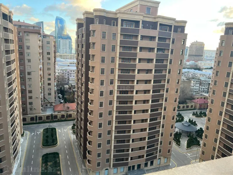 Kirayə verilir 2 otaqlı Mənzil Yeni tikili 100 m² 28 May m. - şəkil 2