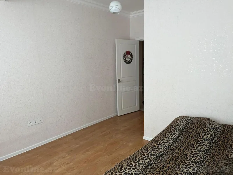 Kirayə verilir 3 otaqlı Mənzil Yeni tikili 130 m² Həzi Aslanov m. - şəkil 7