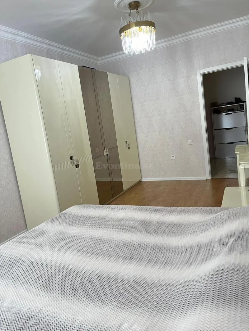 Kirayə verilir 3 otaqlı Mənzil Yeni tikili 130 m² Həzi Aslanov m. - şəkil 12