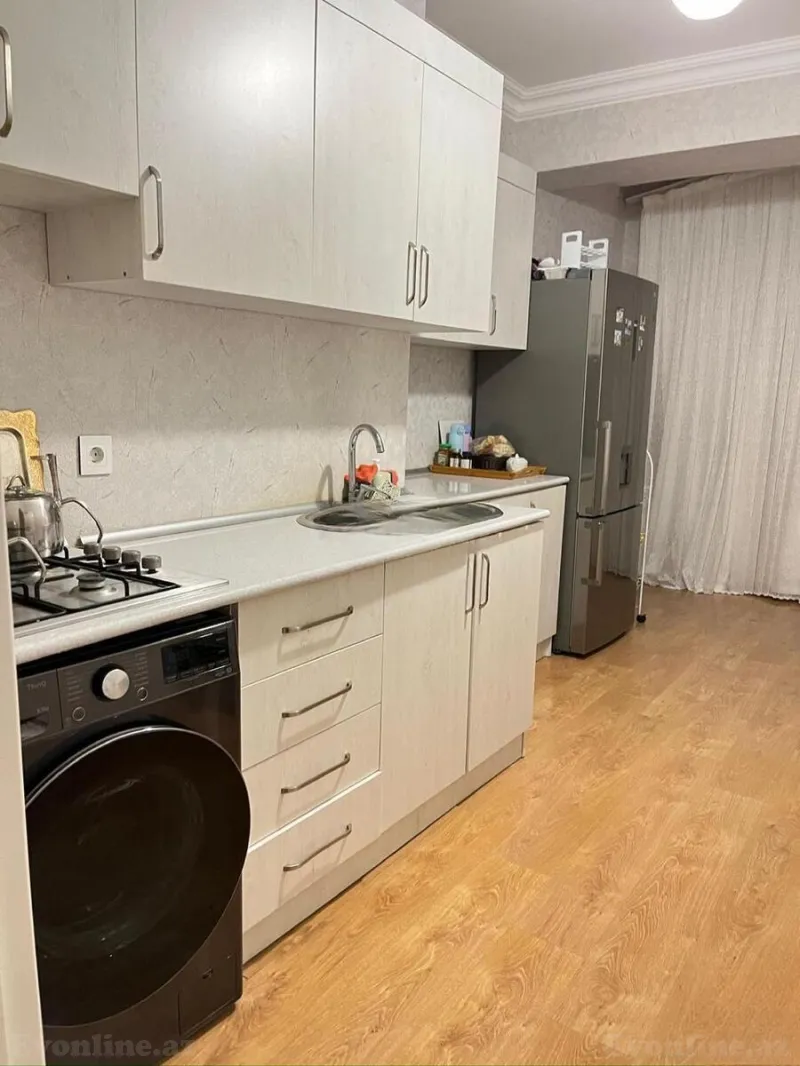 Kirayə verilir 3 otaqlı Mənzil Yeni tikili 130 m² Həzi Aslanov m. - şəkil 15