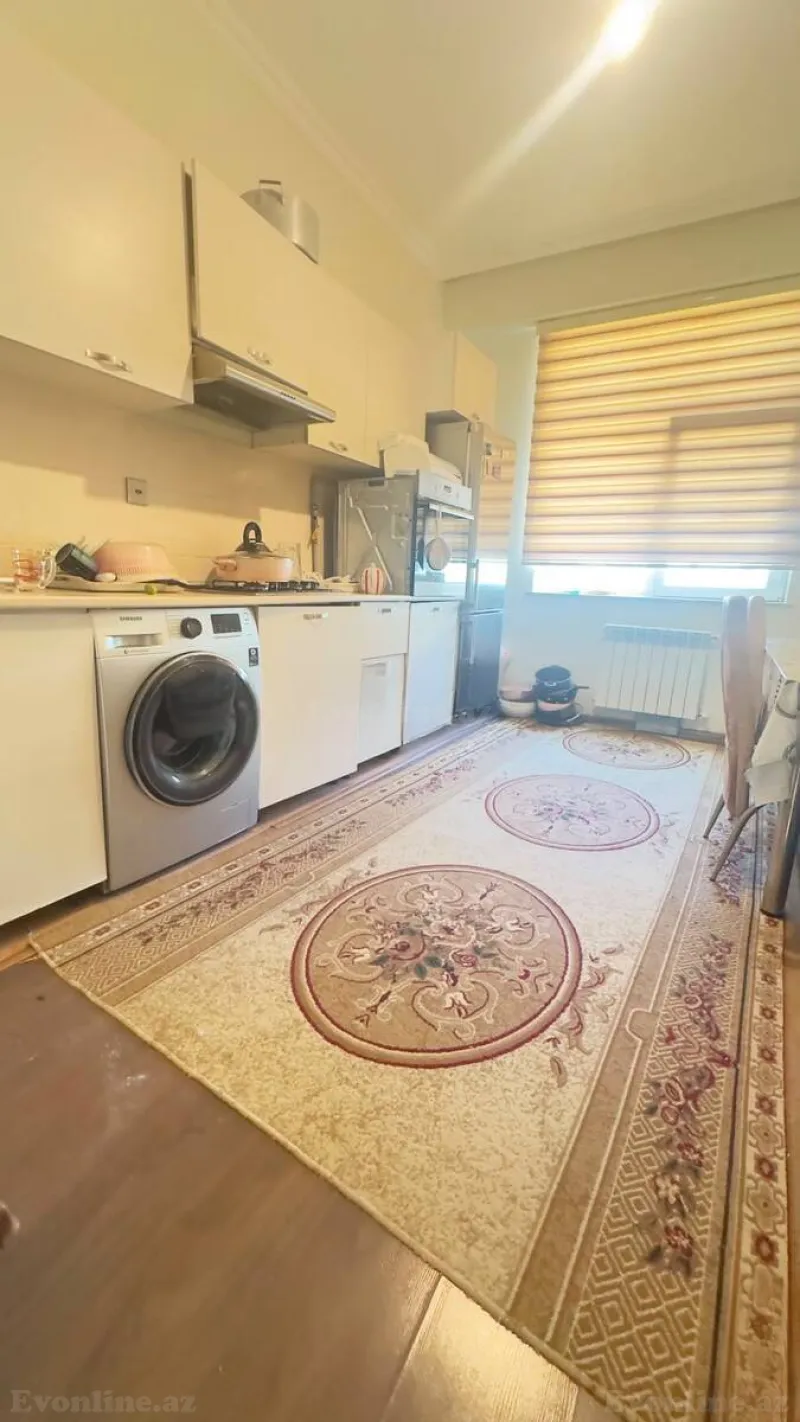 Kirayə verilir 4 otaqlı Mənzil Yeni tikili 100 m² İnşaatçılar m. - şəkil 8
