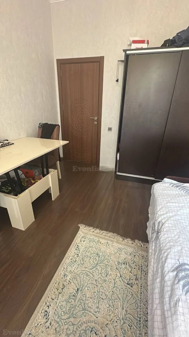 Kirayə verilir 4 otaqlı Mənzil Yeni tikili 100 m² İnşaatçılar m. - şəkil 10