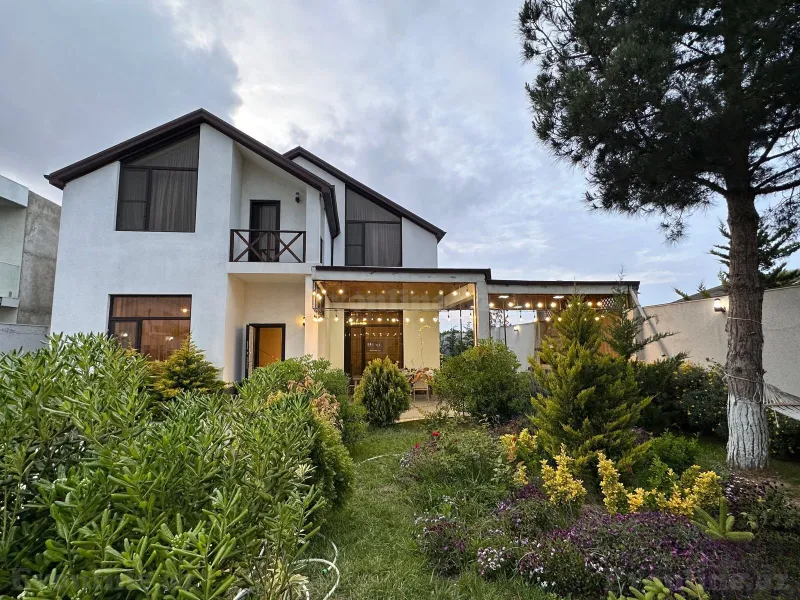 Kirayə verilir 5 otaqlı Həyət evi 400 m² Xəzər r.