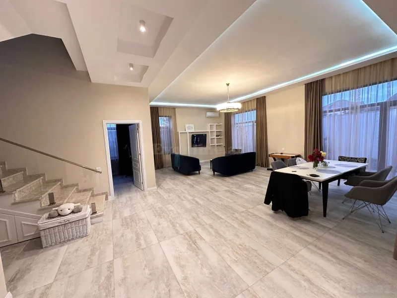 Kirayə verilir 5 otaqlı Həyət evi 400 m² Xəzər r. - şəkil 6