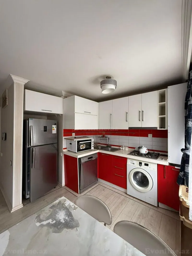 Kirayə verilir 3 otaqlı Mənzil Köhnə tikili 90 m² 28 May m. - şəkil 10