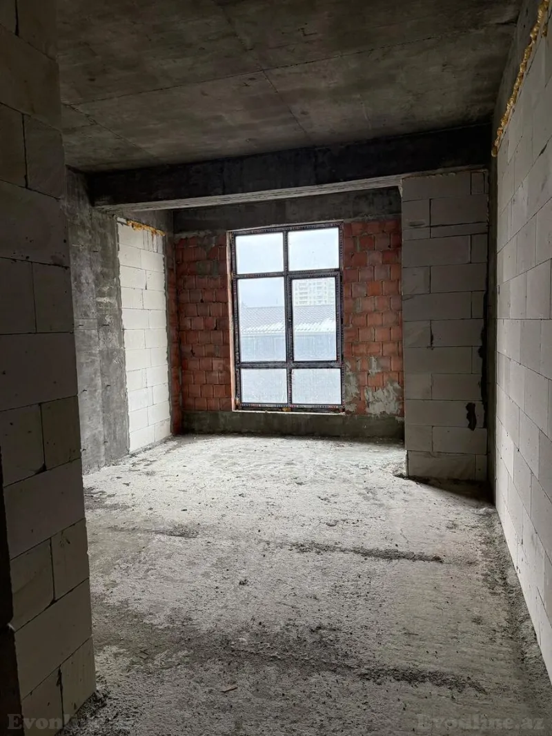 Satılır 3 otaqlı Mənzil Yeni tikili 87 m² Qara Qarayev m. - şəkil 4
