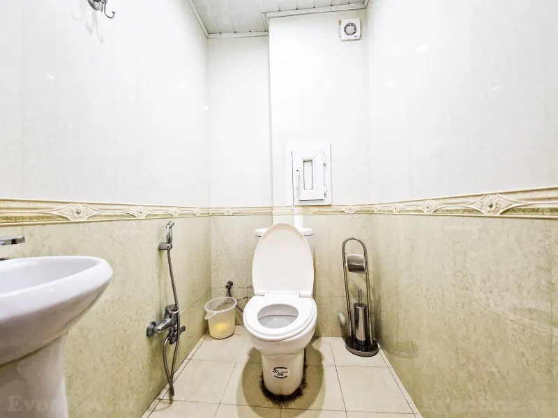 Kirayə verilir 3 otaqlı Mənzil Yeni tikili 120 m² Neftçilər m. - şəkil 13