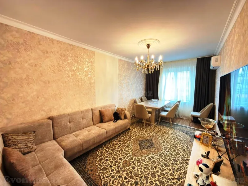 Satılır 2 otaqlı Mənzil Köhnə tikili 65 m² Yasamal r. - şəkil 2