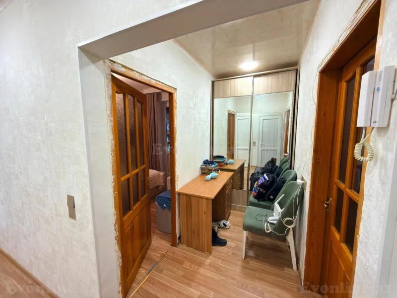 Satılır 2 otaqlı Mənzil Köhnə tikili 65 m² Yasamal r. - şəkil 4
