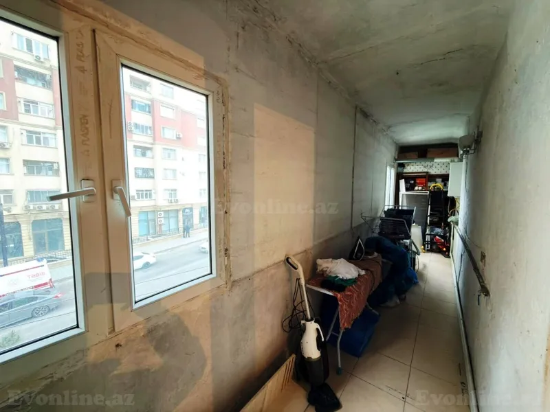 Satılır 2 otaqlı Mənzil Köhnə tikili 65 m² Yasamal r. - şəkil 7