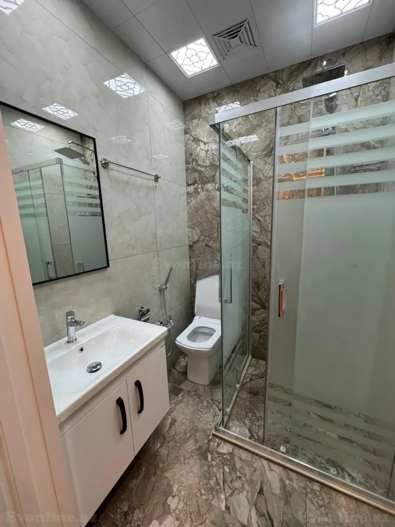 Kirayə verilir 3 otaqlı Mənzil Yeni tikili 152 m² Nərimanov r. - şəkil 7