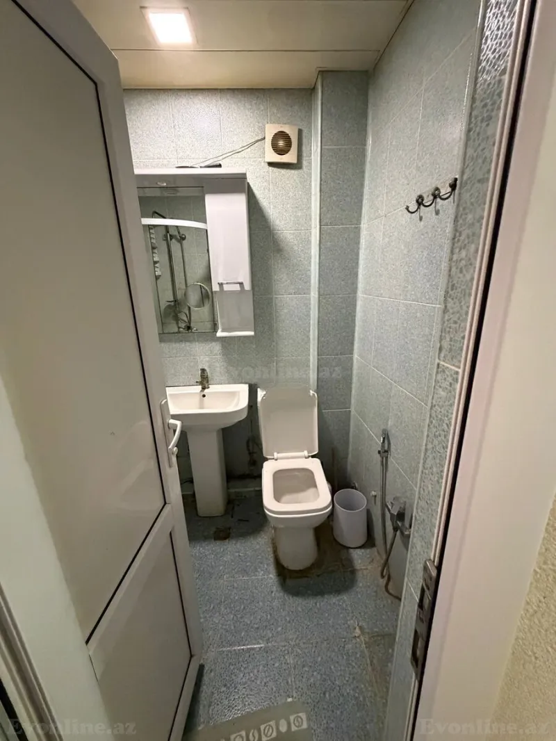 Satılır 2 otaqlı Mənzil Köhnə tikili 55 m² 8-ci mikrorayon - şəkil 9