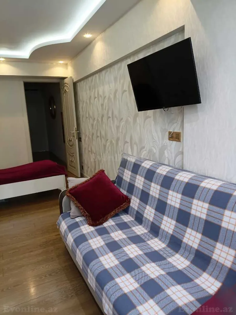 Satılır 3 otaqlı Mənzil Köhnə tikili 90 m² Nizami m. - şəkil 4