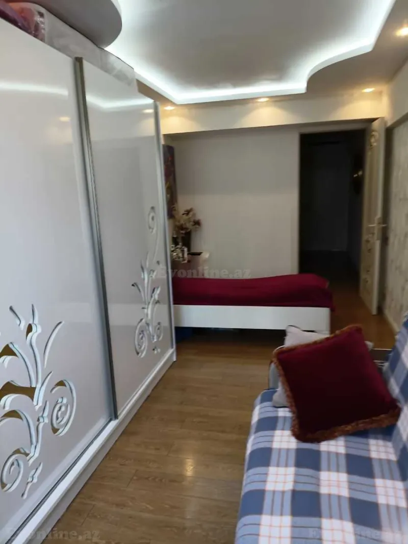 Satılır 3 otaqlı Mənzil Köhnə tikili 90 m² Nizami m. - şəkil 5