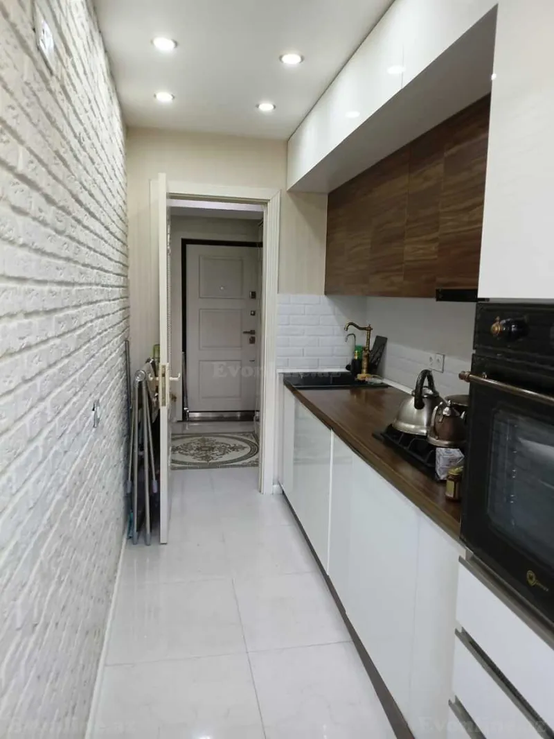 Satılır 3 otaqlı Mənzil Köhnə tikili 90 m² Nizami m. - şəkil 8