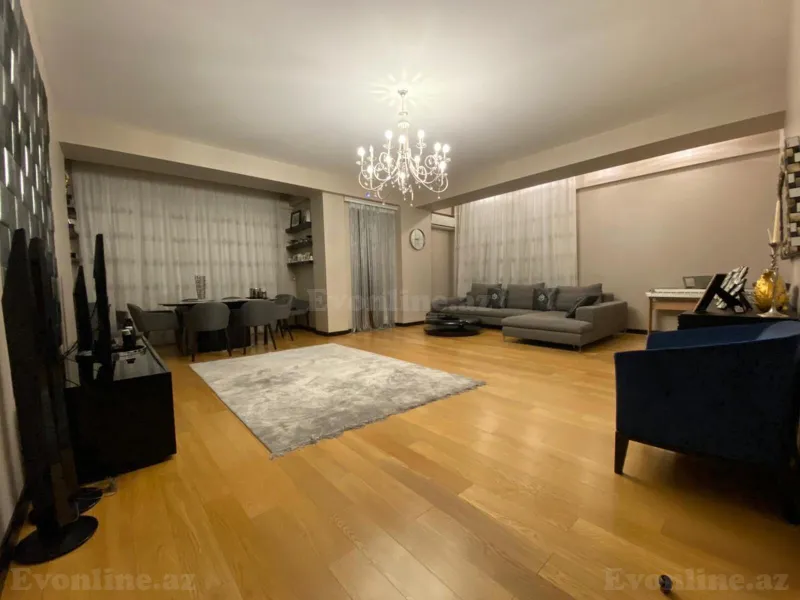 Satılır 3 otaqlı Mənzil Yeni tikili 147 m² Nizami m.