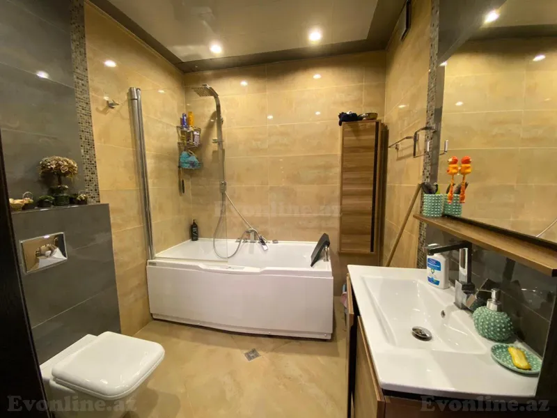 Satılır 3 otaqlı Mənzil Yeni tikili 147 m² Nizami m. - şəkil 4