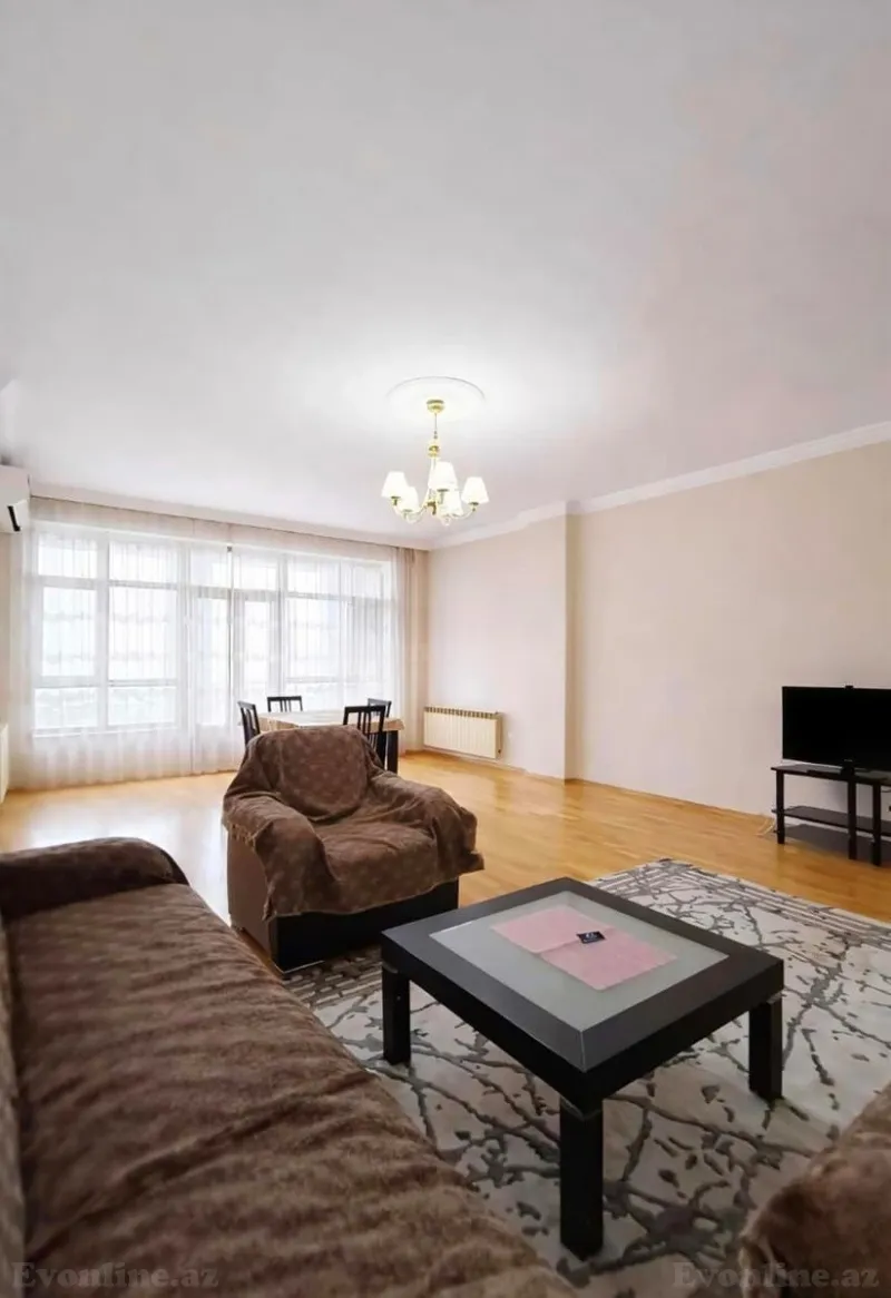 Kirayə verilir 2 otaqlı Mənzil Yeni tikili 145 m² İnşaatçılar m. - şəkil 5