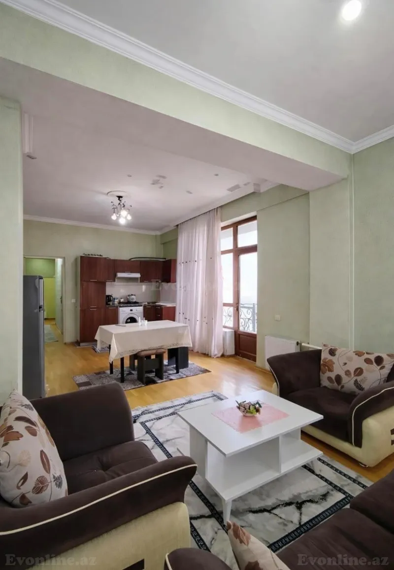 Kirayə verilir 2 otaqlı Mənzil Yeni tikili 145 m² İnşaatçılar m. - şəkil 10