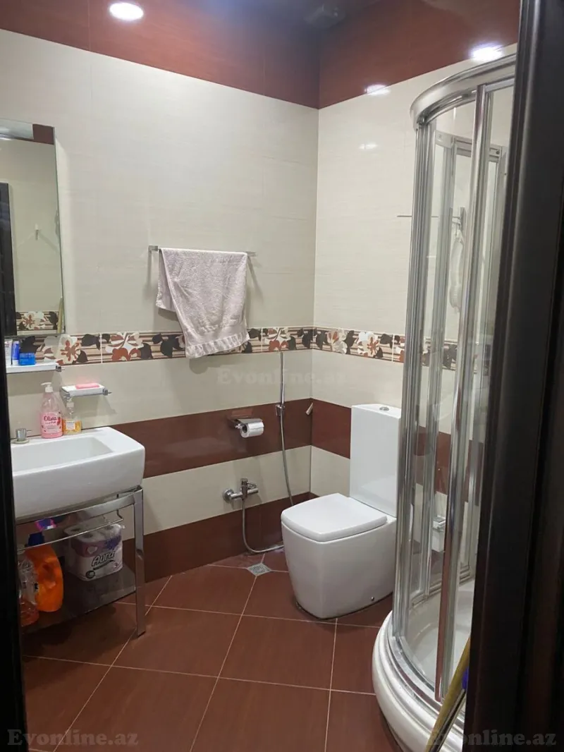 Satılır 4 otaqlı Mənzil Yeni tikili 171 m² Nərimanov r. - şəkil 11