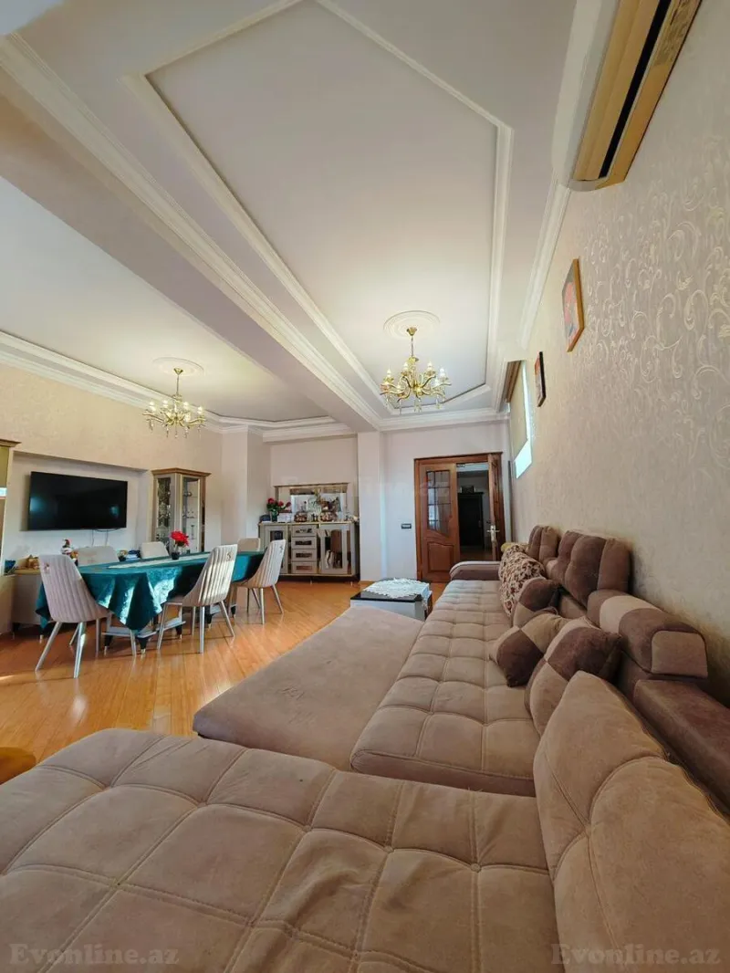 2 otaqlı Mənzil 150 m² 8 Noyabr m. Kirayə verilir