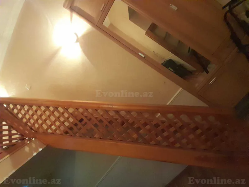 Kirayə verilir 1 otaqlı Mənzil Köhnə tikili 24 m² Yasamal r. - şəkil 2