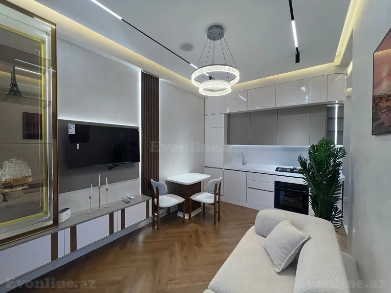 Satılır 2 otaqlı Mənzil Yeni tikili 47 m² Koroğlu m. - şəkil 3