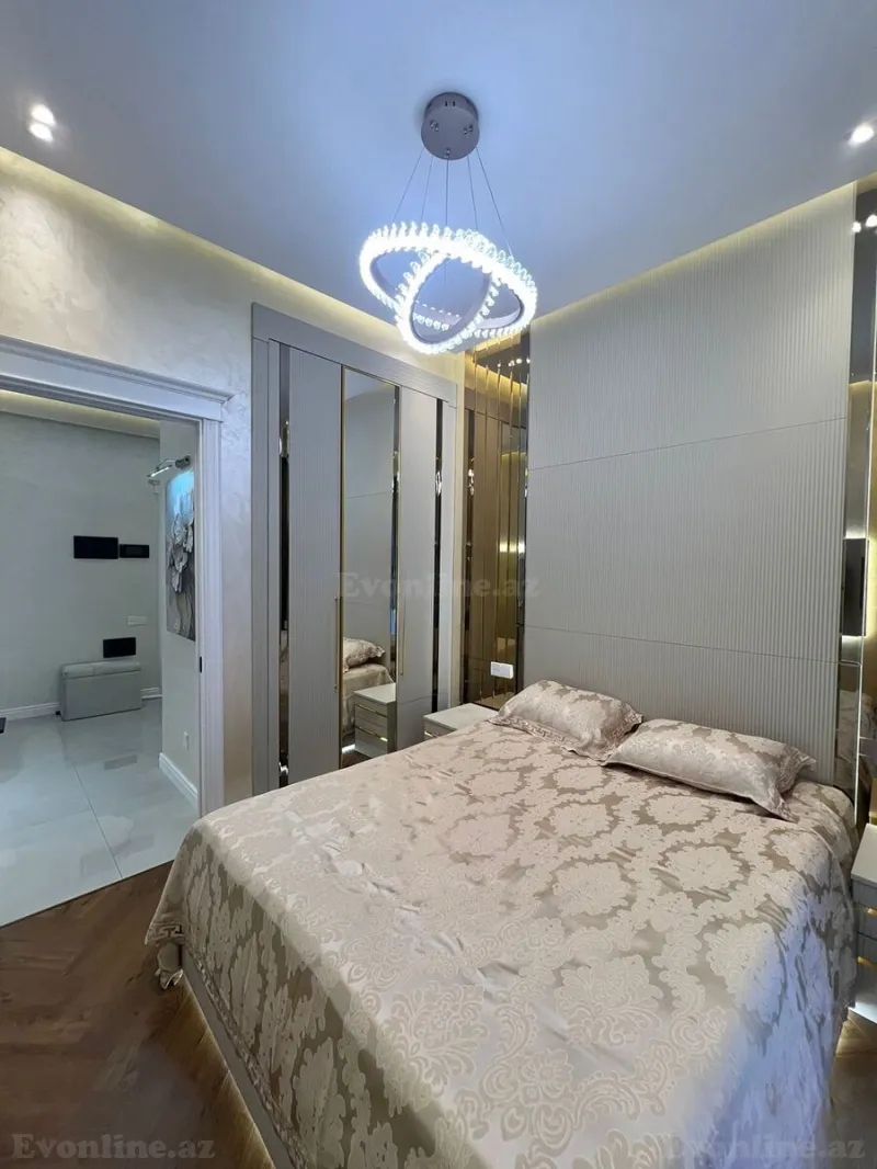 Satılır 2 otaqlı Mənzil Yeni tikili 47 m² Koroğlu m. - şəkil 5