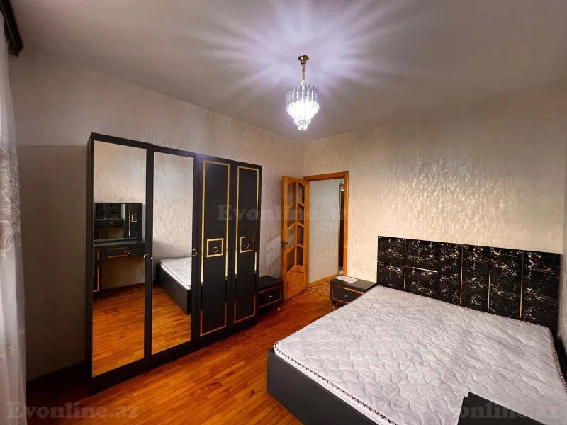 Satılır 2 otaqlı Mənzil Köhnə tikili 65 m² Yasamal - şəkil 8