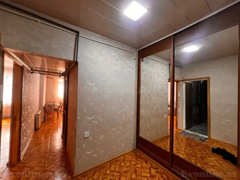 Satılır 2 otaqlı Mənzil Köhnə tikili 65 m² Yasamal - şəkil 13